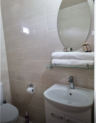 Гостиница Марина Адлер Улучшенный двухместный номер с 2 отдельными кроватями-2