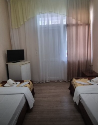 Гостиница Марина Адлер Небольшой двухместный номер с 1 кроватью или 2 отдельными кроватями-4