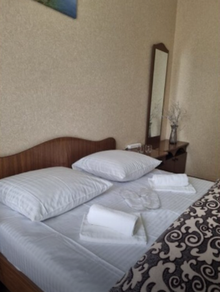 Гостиница Марина Адлер Двухместный номер с 1 кроватью и видом на сад-2